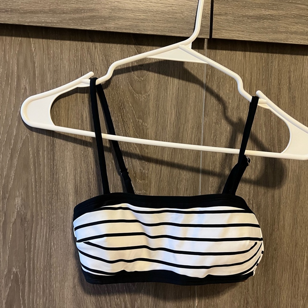 Cupshe Striped Black and White Bandeau Top